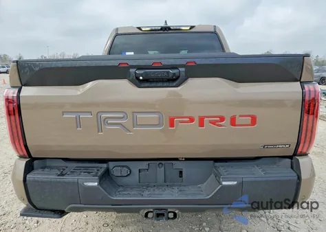 2025 Toyota Tundra Crewmax Limited из США, поврежденный, VIN 5TFPC5DB5SX102709